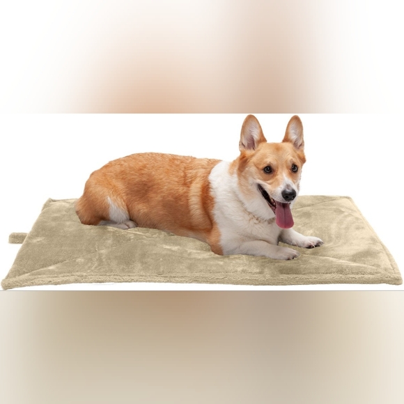 FurHaven Other - *Like New* FurHaven ThermaNAP Faux Fur Self-Warming Dog or Cat Mat in Cream